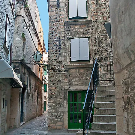 And Kudelik Centar טרוגיר