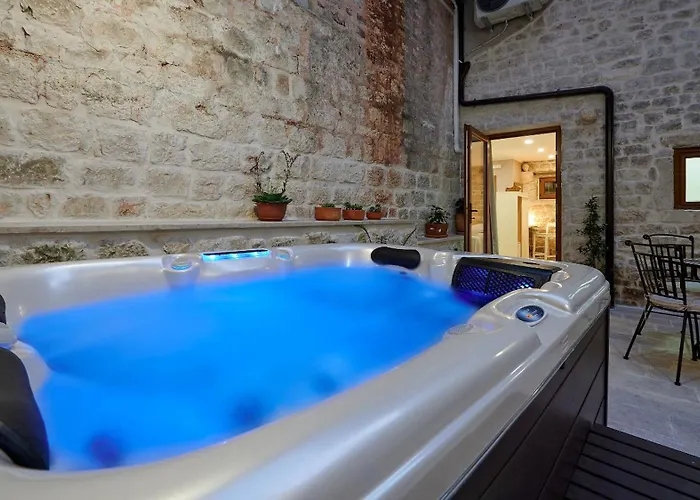 And Kudelik Centar Daire Trogir
