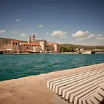 Апартаменты And Kudelik Centar